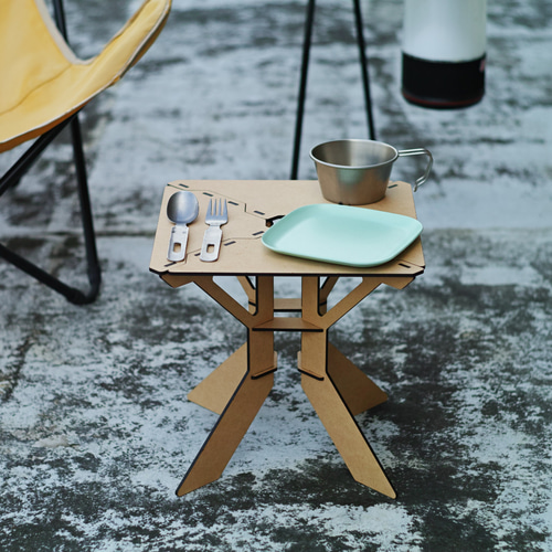 ◇アウトドアに最適！◇ 連結可能な組み立てテーブル サイドテーブル