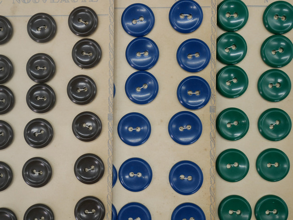 フランスプラスチック丸ボタン（グリーンL） 3個セット 10枚目の画像