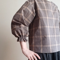 すずらんのようなお袖がかわいい❤️着回せるブリティッシュチェックのプルオーバーCreema限定　 5枚目の画像