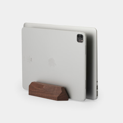 雙開口的立式筆記本支架  木制的立式筆記本支架  Macbook支架 實木架子 電腦架子 iPad架子 第7張的照片