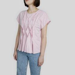 粉色立體格紋打摺小蓋袖 T-Shirt 第1張的照片