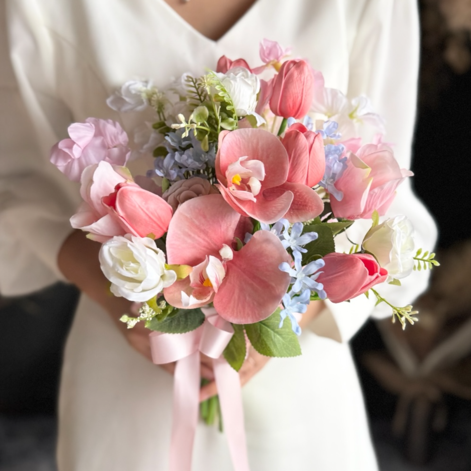 【送料無料】ピンク胡蝶蘭×ピンクチューリップクラッチブーケ☆ブートニア 7,805円