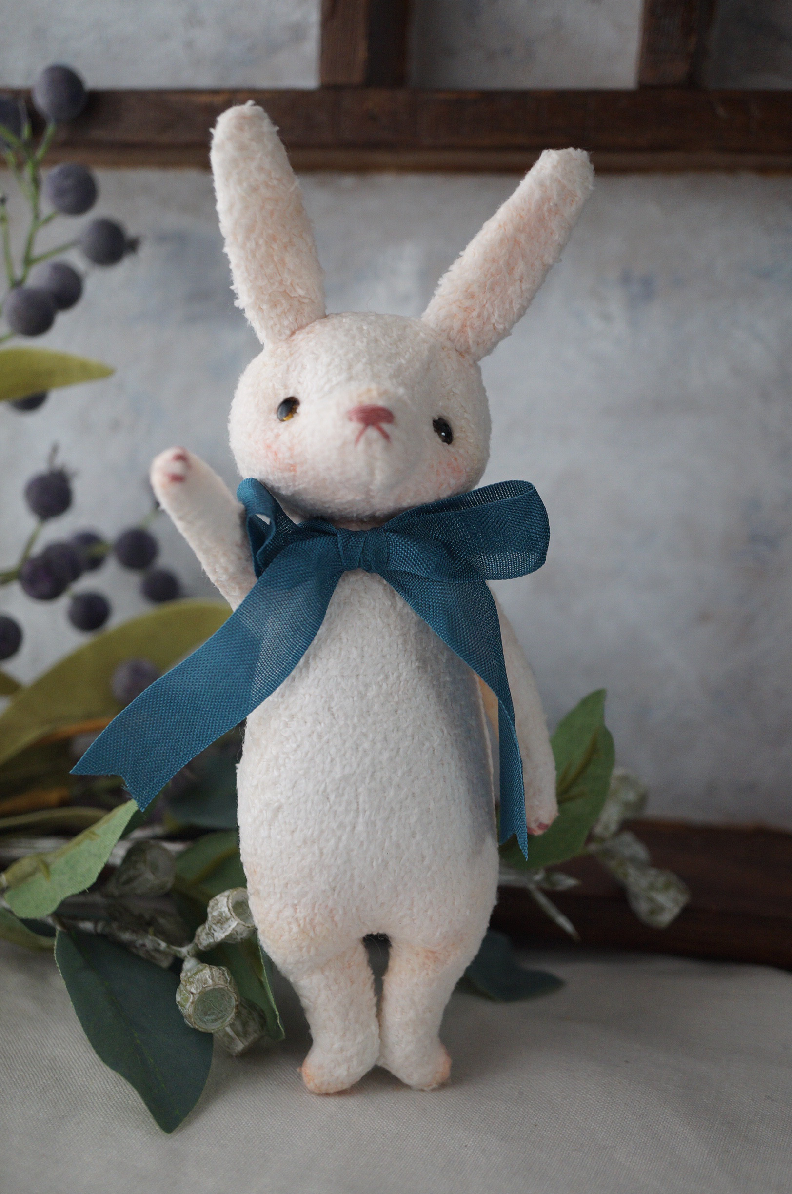 ハンドメイド　テディラビット　ラパンちゃん