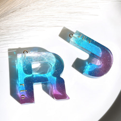 名入れ】まるで水の中♡アルファベットレジンキーホルダー クリア