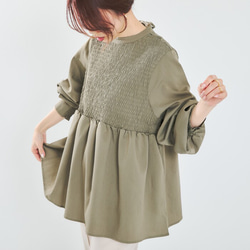 【SALE】シャーリングで顔周り華やか印象 バックリボン 長袖ブラウス 22651 12枚目の画像