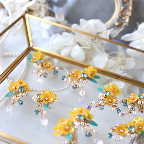 ♡ハンドメイド♡ビジューピアスイヤリング№670金木犀 ♡ハンドメイド♡ビジューピアスイヤリング№670金木犀