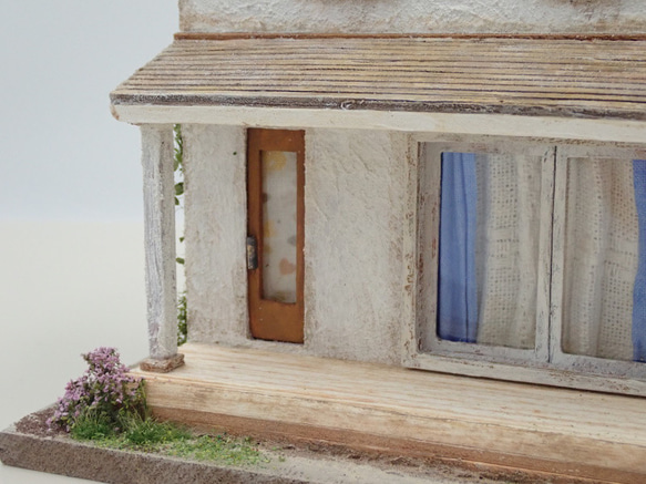 小さいお家　テラスのあるお家Ⅱ（ブルー）-1/50サイズ-                                     BC1479053179(11440円)