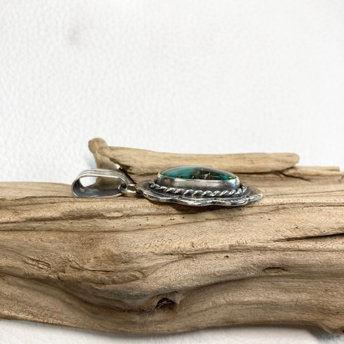 ターコイズマウンテン トルコ石 シルバーネックレス ペンダント