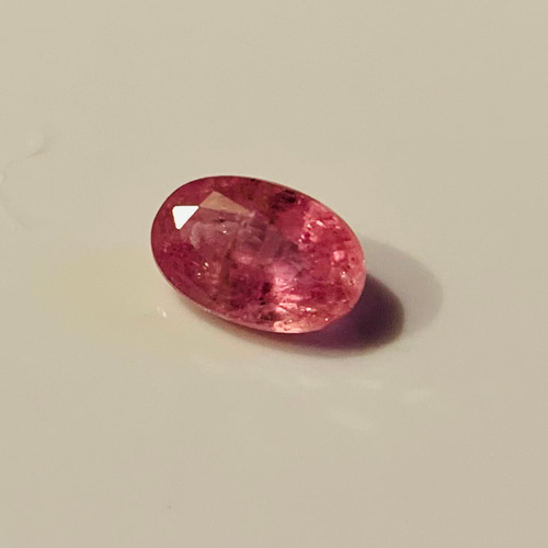 卸し売り購入 宝石パパラチャサファイア（Padparadscha Sapphire）とは ネックレス・ペンダント