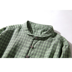 チェック柄長袖シャツ　可愛い襟　ブラウス　シャツ　貝ボタン　グリーン＃L062GR 3枚目の画像