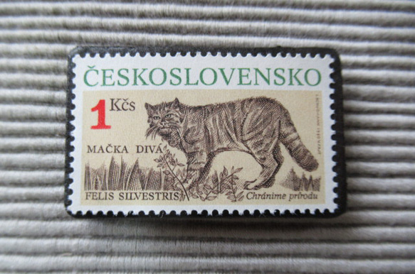 チェコスロバキア　動物切手ブローチ8182 1枚目の画像