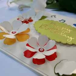 白い花と蝶の誕生日カード (手作り) 7枚目の画像
