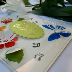 白い花と蝶の誕生日カード (手作り) 8枚目の画像