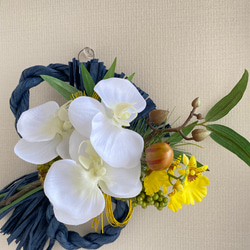 『Creema限定』【送料無料】白い蘭の8の字のお正月飾り　アーティフィシャルフラワー　　A-248 3枚目の画像