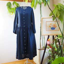 J様専用ページ　上品なネイビー高級リネン 上着になるワンピース　リネン100％・日本産　<1点 1枚目の画像