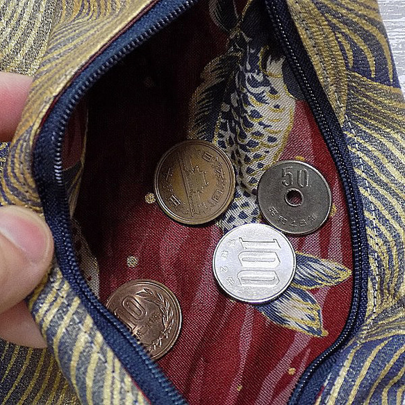 金彩工芸　波　金仕上げ　正絹（シルク）紺色　「道中財布」 7枚目の画像