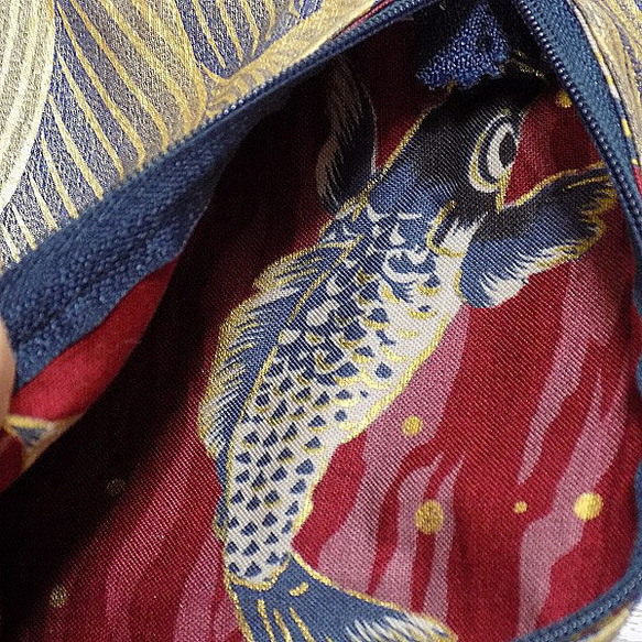 金彩工芸　波　金仕上げ　正絹（シルク）紺色　「道中財布」 8枚目の画像