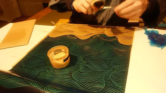 金彩工芸　波　金仕上げ　正絹（シルク）紺色　「道中財布」 9枚目の画像