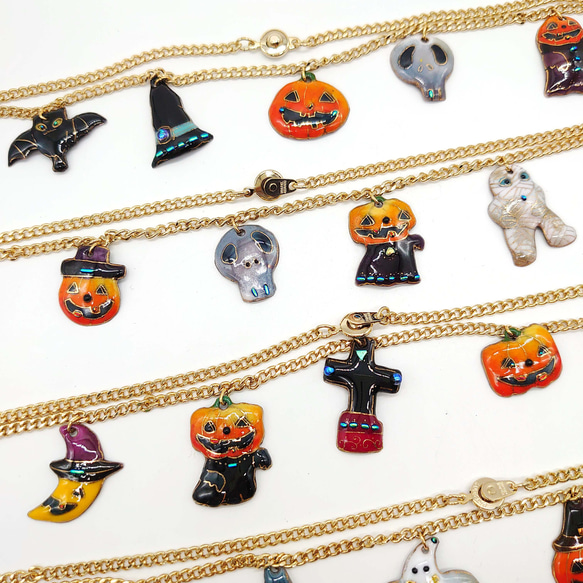 七宝焼のハロウィンのネックレスE【現品限り！一点物】[Creema限定] 8枚目の画像