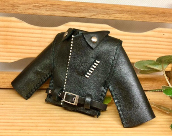 森き　ドール用革ジャン　miniature jacket. 2枚目の画像