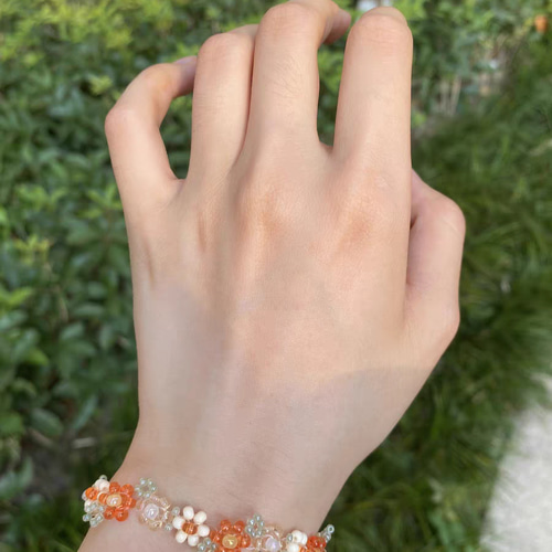 オレンジ 花 ビーズ ブレスレット ブレスレット Luluchen 通販