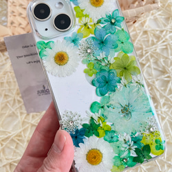 カラフルな押し花のスマホケース 選べる5color 全機種対応　ブルー・グリーン・ピンク・パープル・イエロー 10枚目の画像
