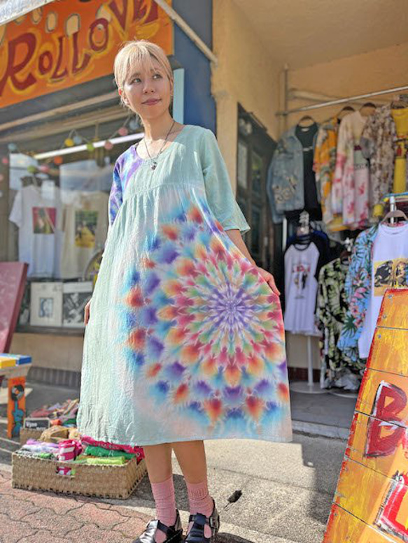紮染長裙 Hippies Dye 最新作品 Fantastic large mandala in cool colors HD1 第9張的照片