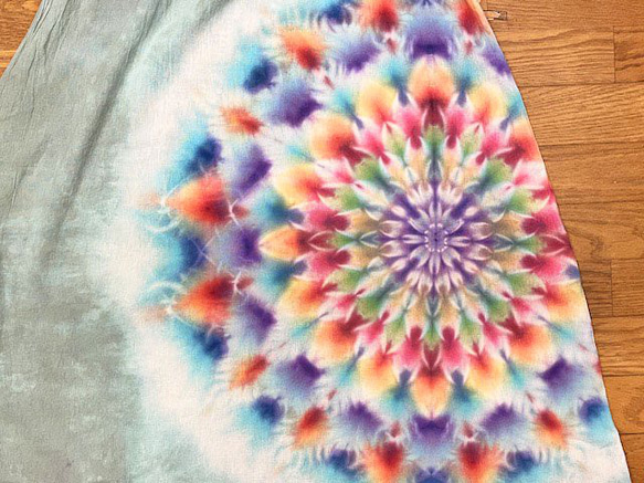 紮染長裙 Hippies Dye 最新作品 Fantastic large mandala in cool colors HD1 第12張的照片