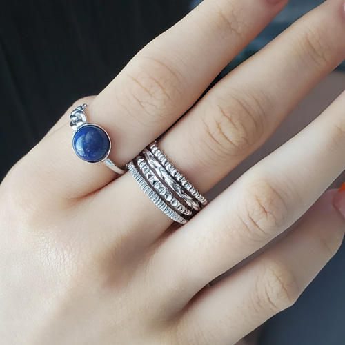 メンズライクなシルバーレイヤード4連リング、RS-219個性的ペアリング