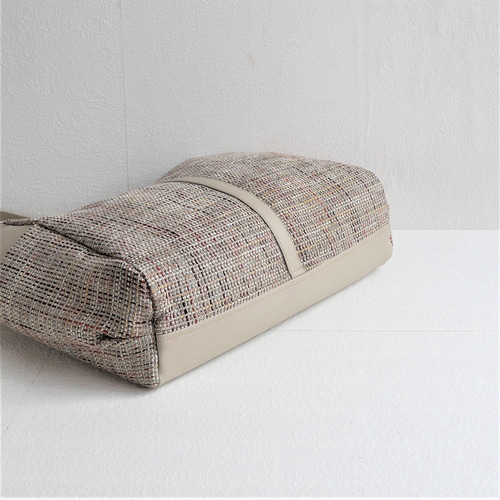 インポート秋色モールツィード生地＆PVCレザーの大人のA4も入る  