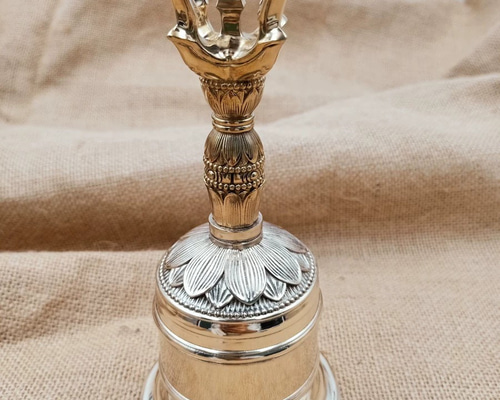 密教法具 真言宗 法器 （大）金剛盤 真鍮製 密教法具 真言宗 法器 （大）金剛盤 真鍮製
