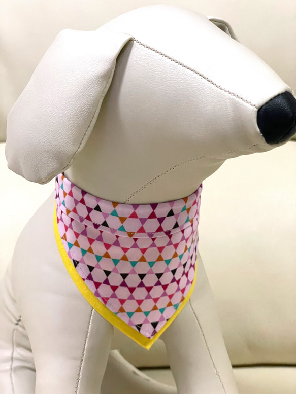 カラフル モザイク柄　バンダナ S サイズ　 ペット用　小型犬　猫  三角　水玉 5枚目の画像