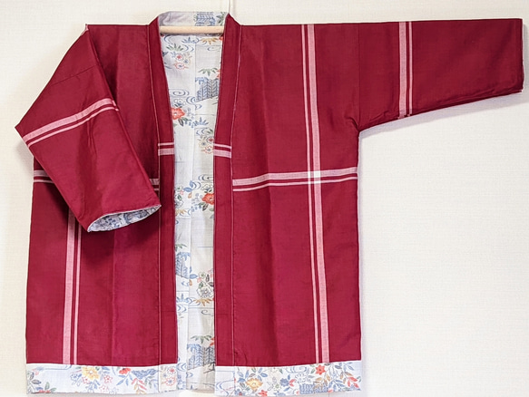 Creema限定　着物生地を使ったリバーシブルでも着れる半纏です。裏も表も絹生地で軽い。両方楽しめます。贈り物に! 6枚目の画像