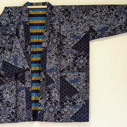 Creema限定　着物生地を使ったリバーシブルでも着れる半纏です。裏も表も絹生地で軽い。両方楽しめます。贈り物に! 1枚目の画像