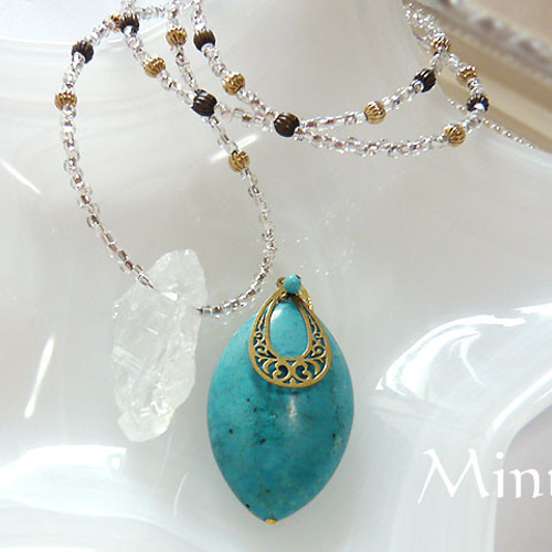 SALE】一点もの☆ペンダントネックレス 水晶とターコイズ ネックレス 