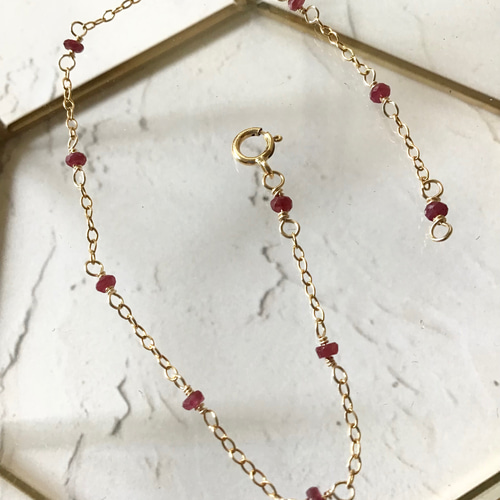 ロンギド産ルビーのステーションブレスレット ブレスレット LANDOM 