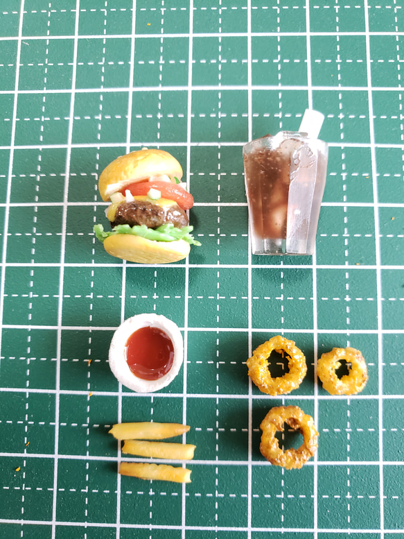 ミニチュアフード　ハンバーガーセット 6枚目の画像