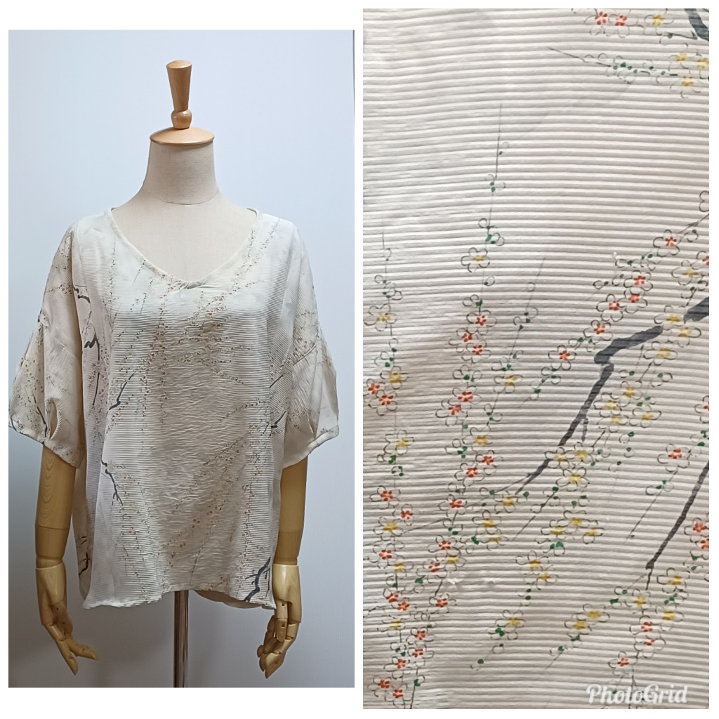 着物リメイク　透け感の有る夏着物から　ふんわり袖Vネックブラウス　L　クリーム地×花柄