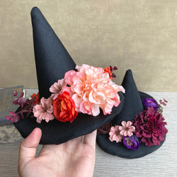 【ハロウィン】お花たっぷりのウィッチハットアレンジ　witch hat／魔女の帽子　 2枚目の画像
