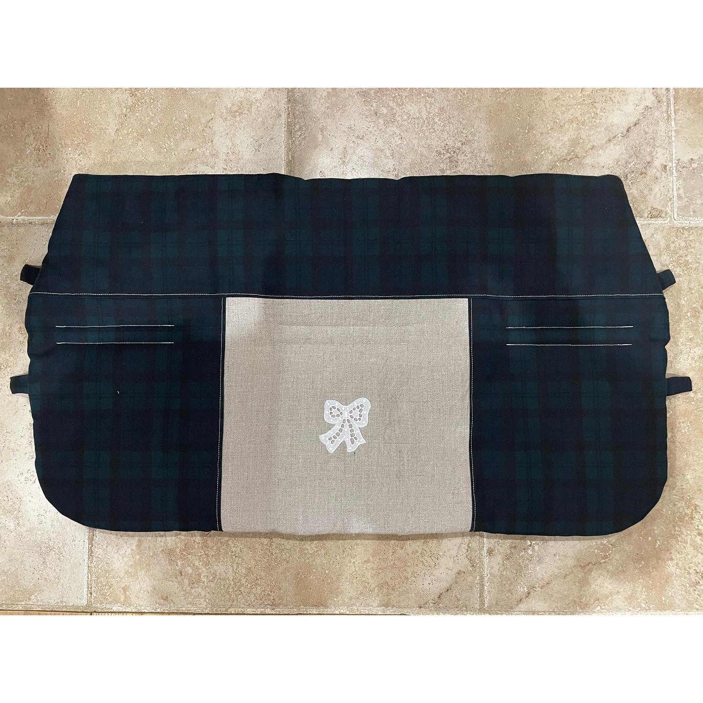 ペット用品 クロワッサン様 あごのせクッション 敷きクッション