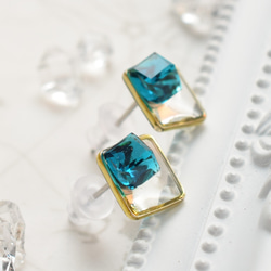 square...blue zircon (青緑) ステンレスピアス / イヤリング 2枚目の画像