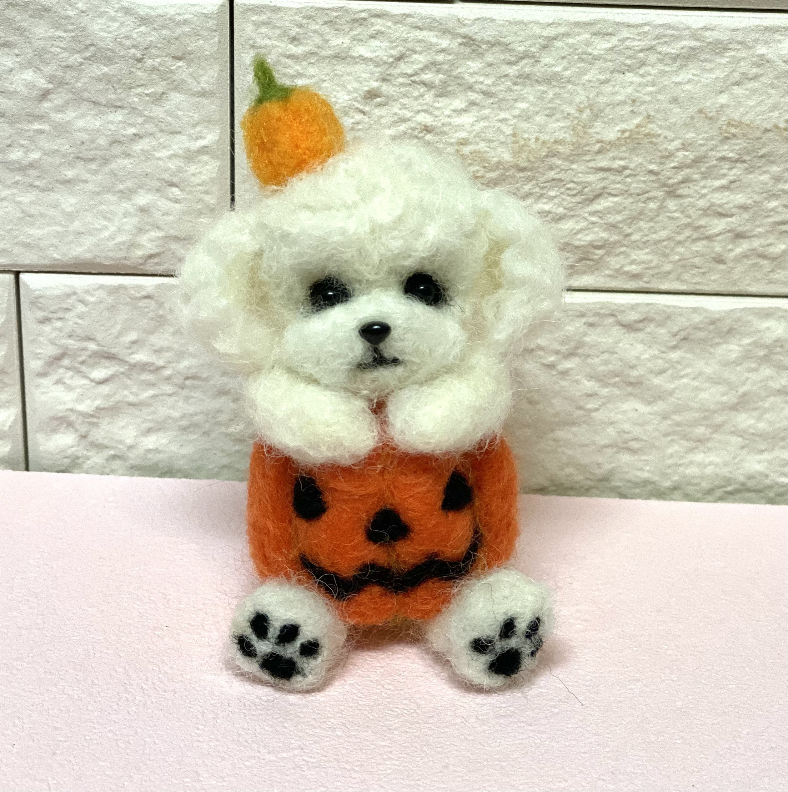 羊毛フェルトハロウィントイプードルちゃん