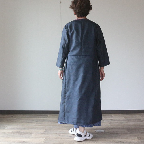 着物リメイク 大島紬から袖なしカシュクールワンピース 着物リメイク カシュクール ワンピース ジレ ロングベスト 2WAY