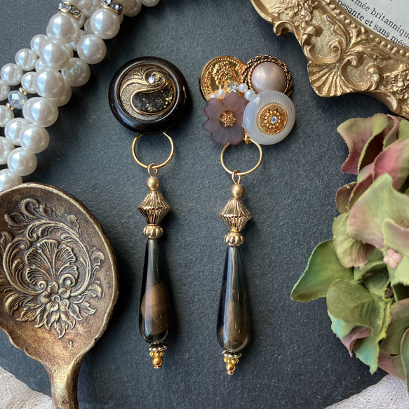 ブラウン×ゴールドボタン ボタン組み合わせ アシンメトリー 