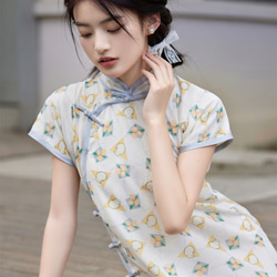 白底兔子印花 雪紡少女修身旗袍 新中式中秋春節改良連身裙洋裝 第3張的照片