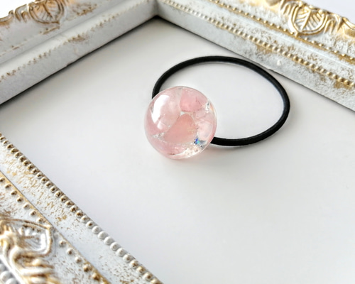ヘアゴム レジン 奏さ オーバル型 天然石ローズクォーツと桜とお花