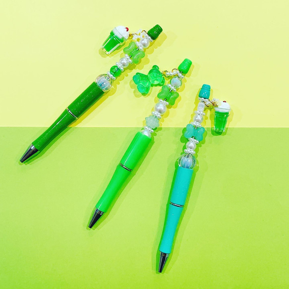 手作りチャーム付き】カスタマイズボールペン(1本売り) ペン・筆記用具