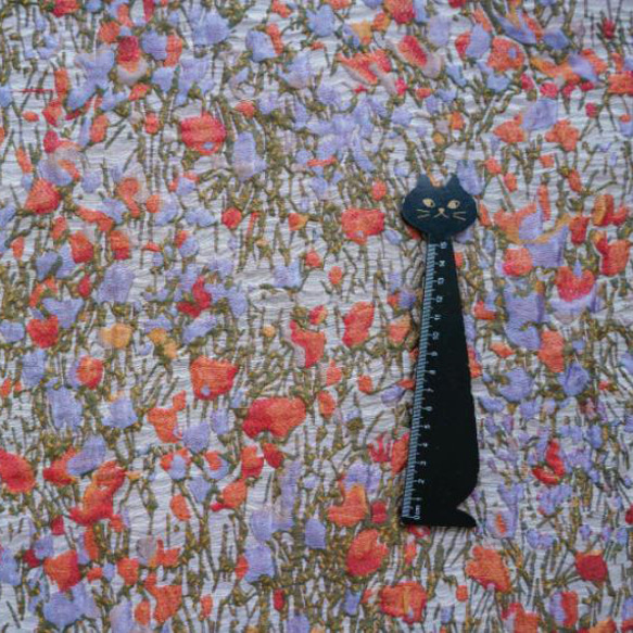レトロ風レリーフ金糸小花柄 ジャカード生地 [3212] 2枚目の画像