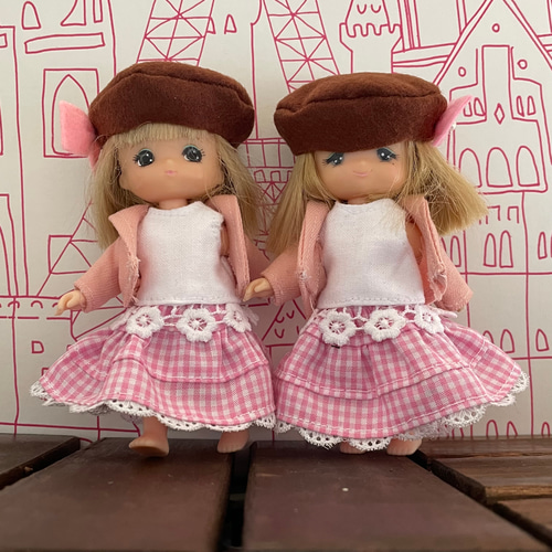 KISHIDA MIKI ピンク フェザー付きスカート　litmus限定カラー KISHIDA MIKI ピンク フェザー付きスカート litmus限定カラー