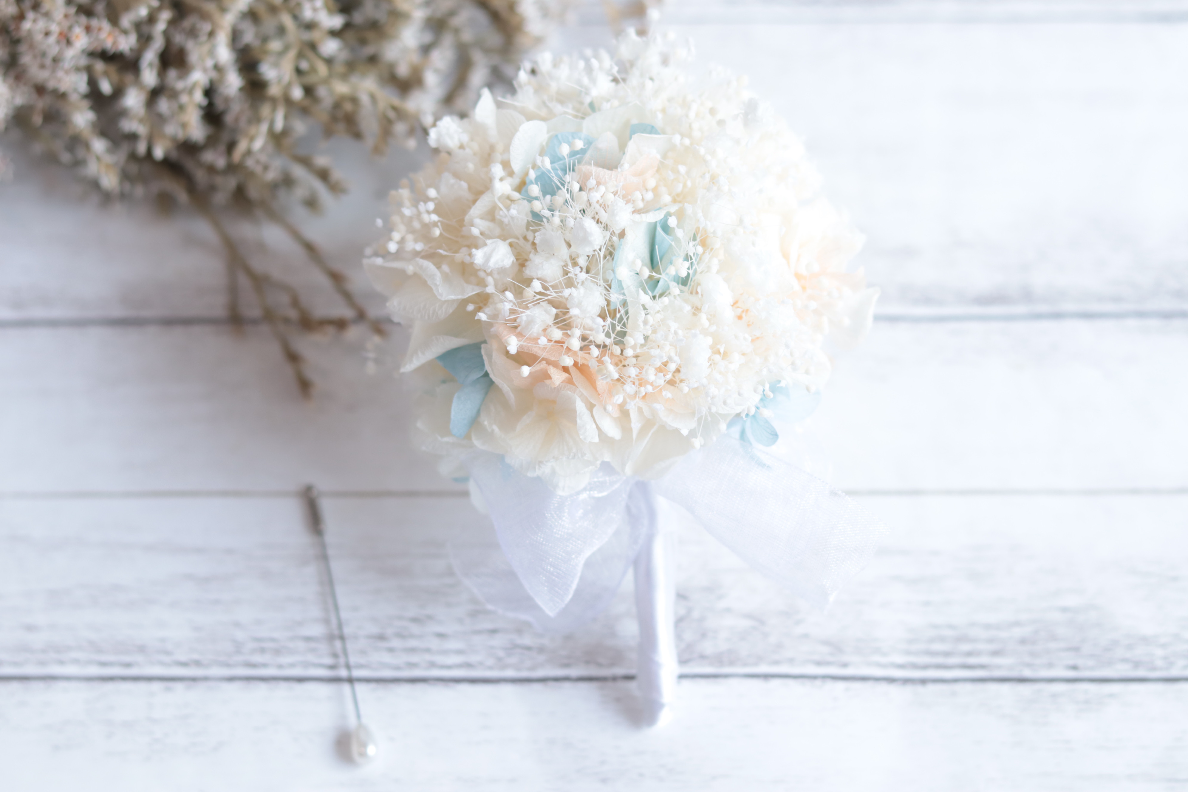 【カラーオーダー制】カスミソウ×アジサイmixのラウンドブーケ(M)＊プリザーブドフラワー